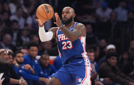 LeBron James opens 24th NBA season hoping for his own banner night with the Philadelphia 76ers
